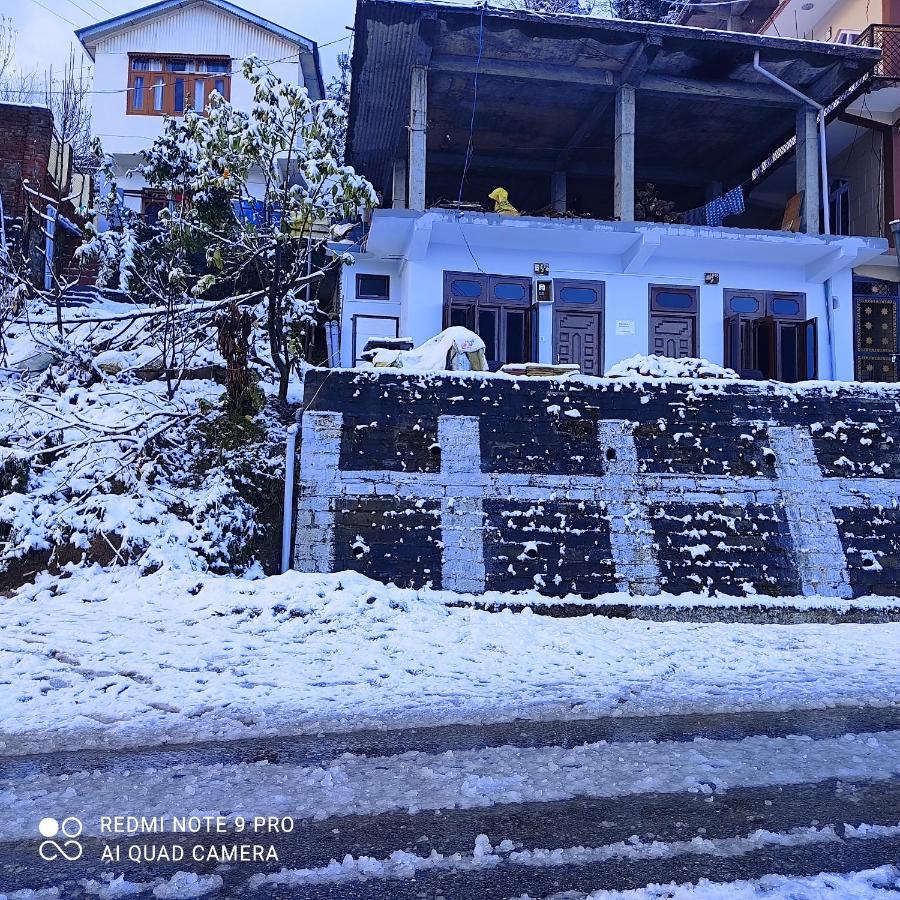 Trushali Homestay Narkanda Exterior photo